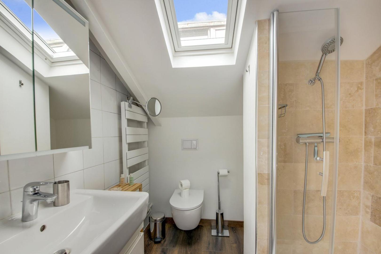 Super Loft Overtop Appartement
